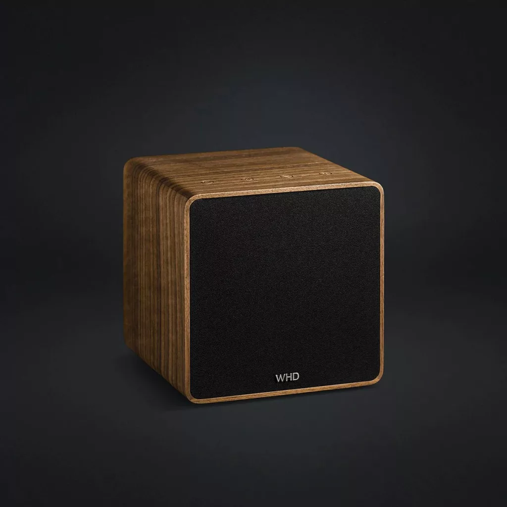 WHD Qube 300 - Hi-Fi hangszóró, 8 Ohm (Fekete előlap, diófa oldalak)
