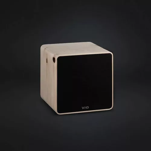 WHD Qube 300 - Hi-Fi hangszóró, 100V (Fekete előlap, svájci fenyő oldalak)