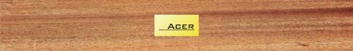 Worldmix ACER PT 15 RM - karmesteri pálcatok mahagóniból, 50x25 mm méretű gravírozott réztáblával