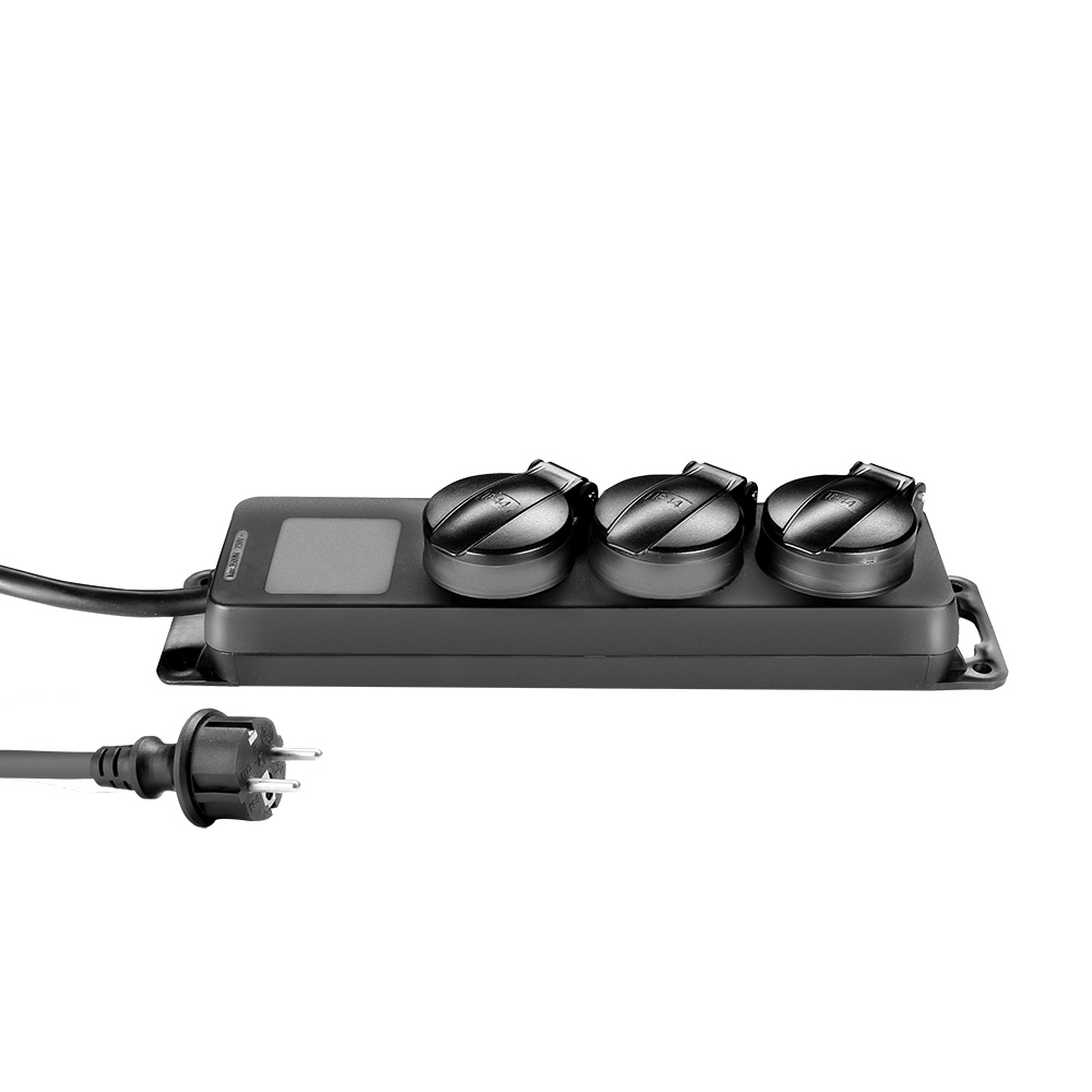 Adam Hall Cables 8747 IP3 - power distributor 3 x earthed / Schuko socket (16A/250V), IP 44 minősítéssel, 1,4 m with cable, black