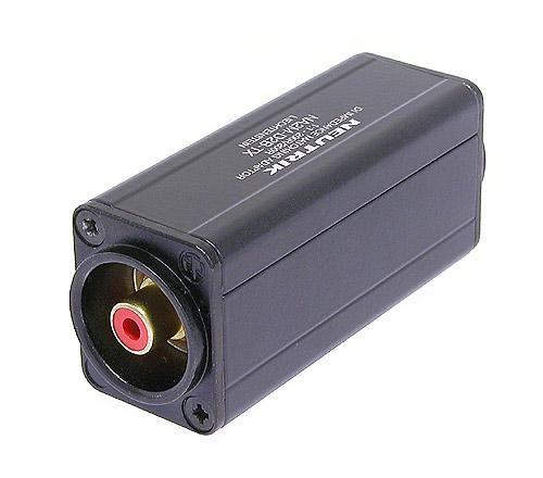 Neutrik NA2M-D2B-TX - átalakító, 3 pólusú XLR papa-RCA aljzat, piros, illesztő trafóval, 1:1/200 Ohm